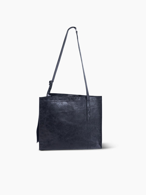 VAIN Heart CarryAll Black